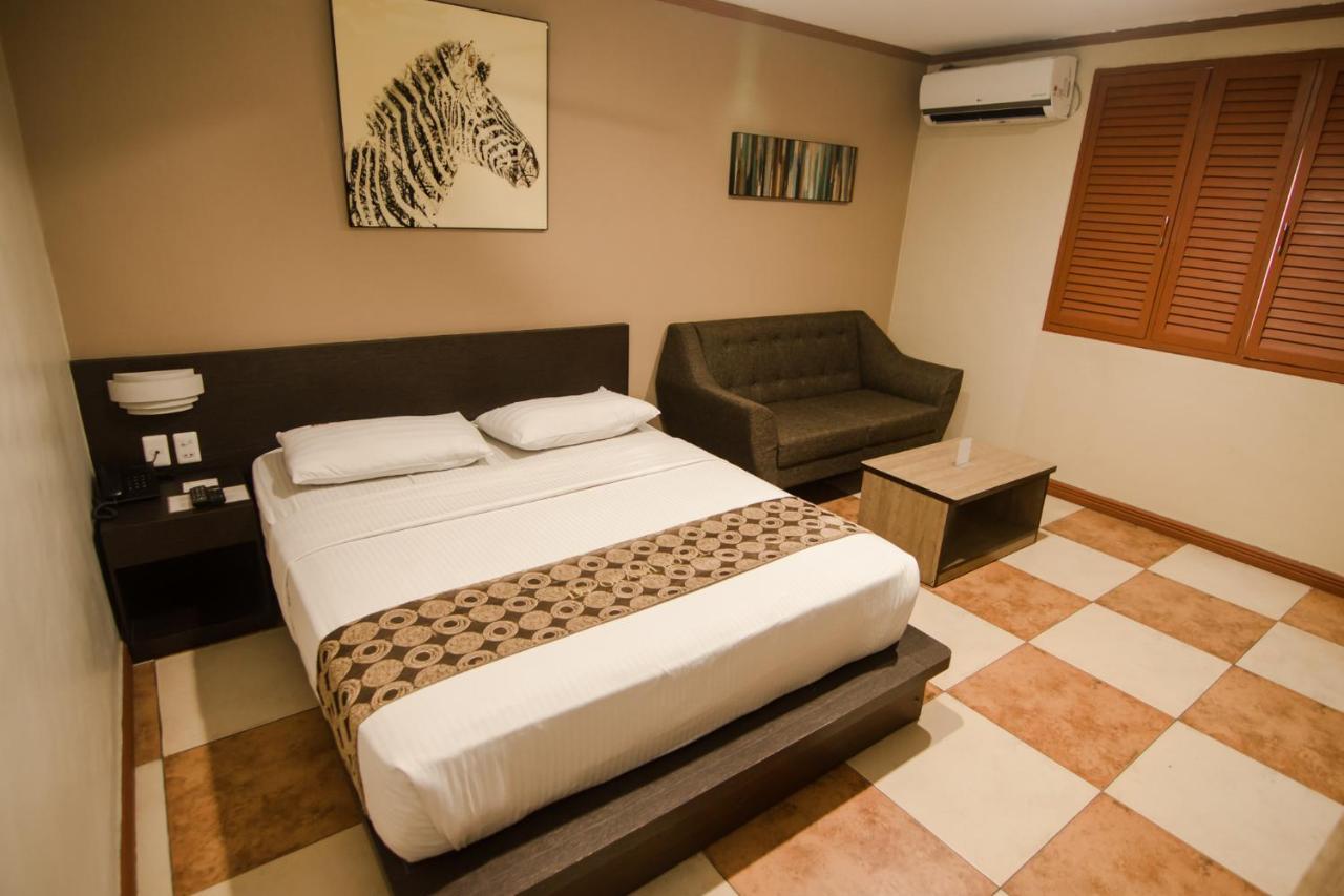 Dg Grami Hotel Paranaque City Zewnętrze zdjęcie