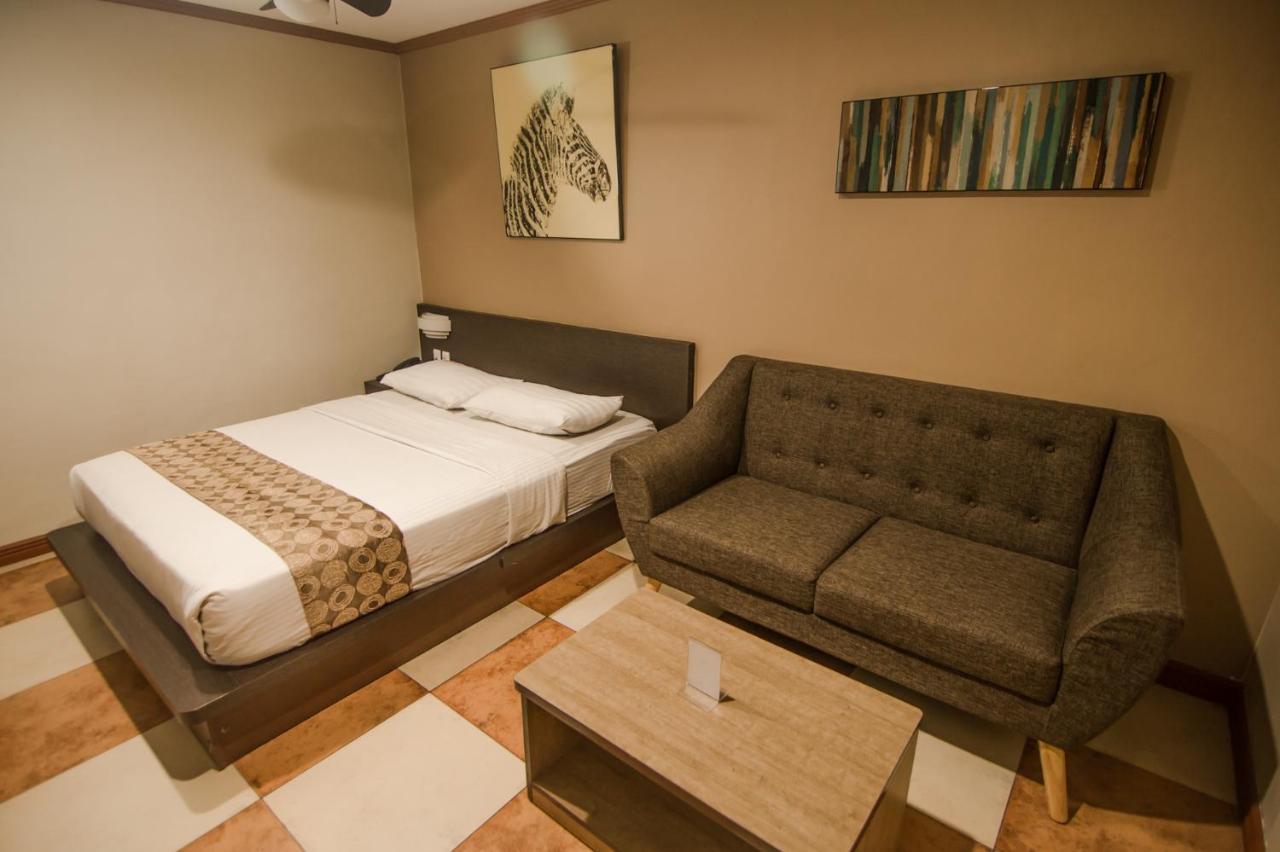 Dg Grami Hotel Paranaque City Zewnętrze zdjęcie